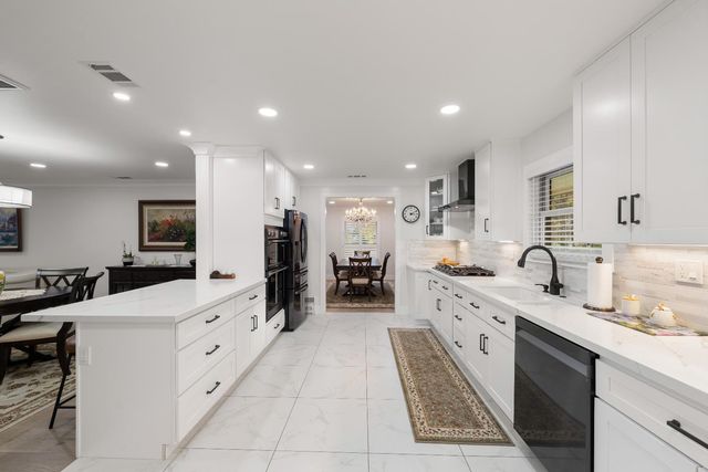 5015 Sudbury Way, Carmichael, CA 95608