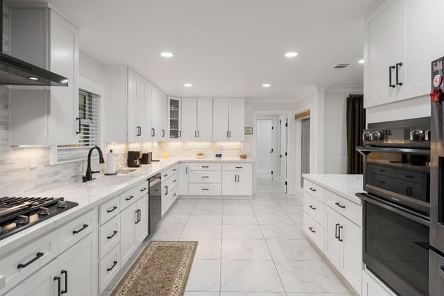 5015 Sudbury Way, Carmichael, CA 95608