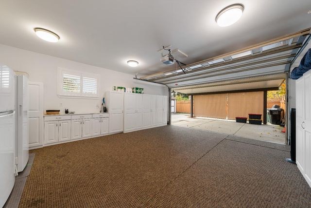 5015 Sudbury Way, Carmichael, CA 95608