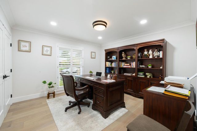 5015 Sudbury Way, Carmichael, CA 95608