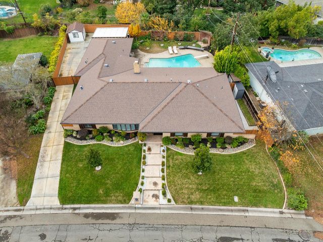 5015 Sudbury Way, Carmichael, CA 95608