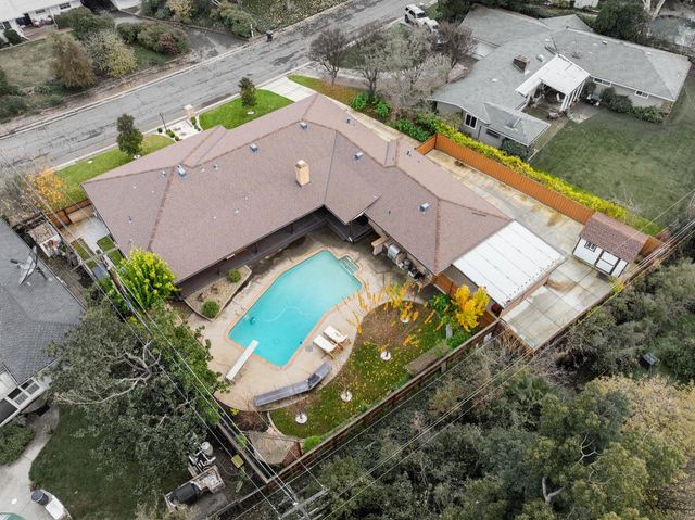 5015 Sudbury Way, Carmichael, CA 95608