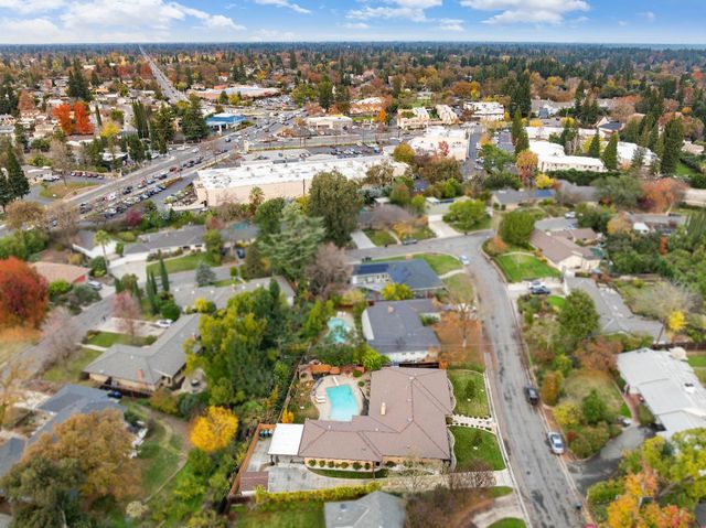 5015 Sudbury Way, Carmichael, CA 95608