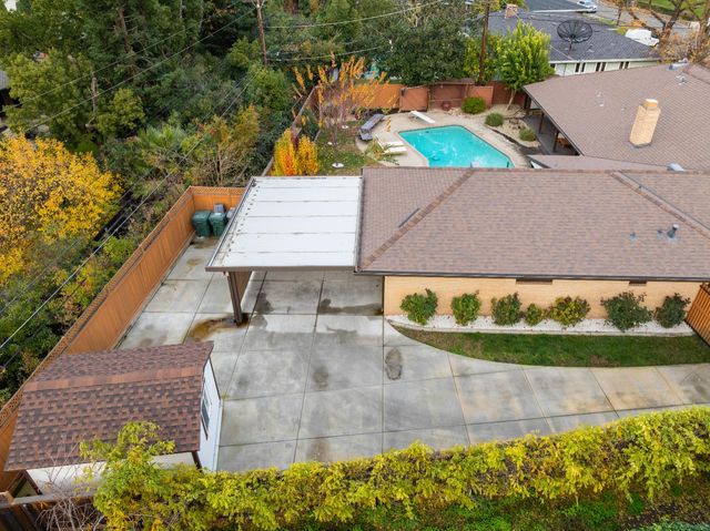 5015 Sudbury Way, Carmichael, CA 95608