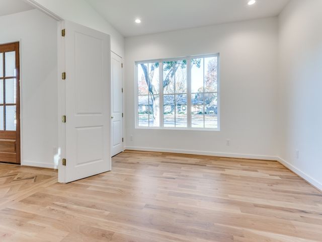 3838 Princess Lane, Dallas, TX 75229