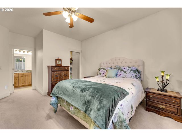 3182 44TH St, Washougal, WA 98671