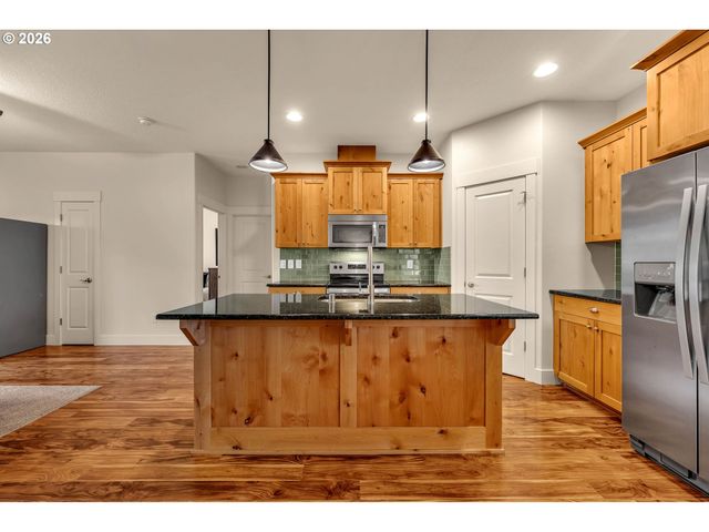 3182 44TH St, Washougal, WA 98671