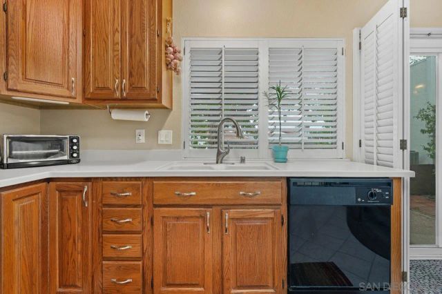 16410 Caminito Vecinos 137, San Diego, CA 92128