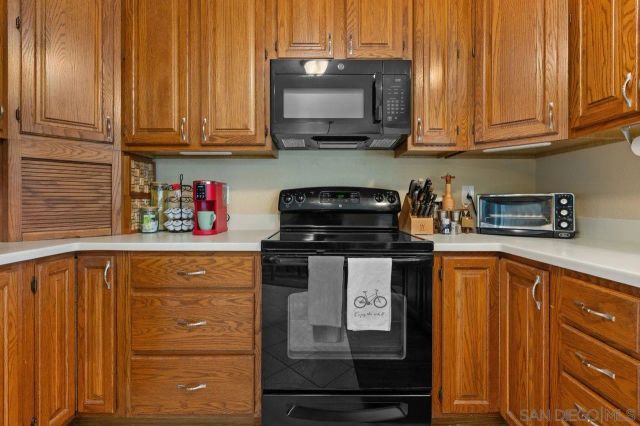 16410 Caminito Vecinos 137, San Diego, CA 92128