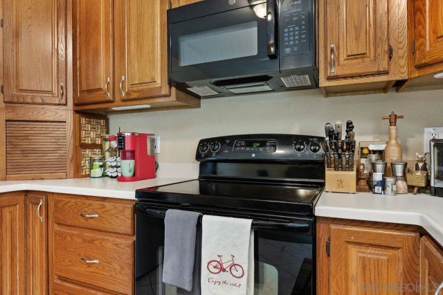 16410 Caminito Vecinos 137, San Diego, CA 92128