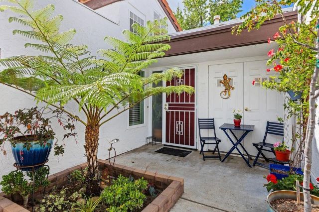 16410 Caminito Vecinos 137, San Diego, CA 92128