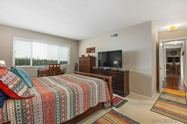 16410 Caminito Vecinos 137, San Diego, CA 92128