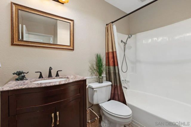 16410 Caminito Vecinos 137, San Diego, CA 92128