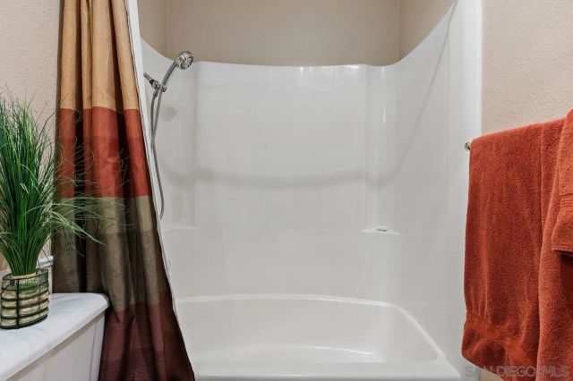 16410 Caminito Vecinos 137, San Diego, CA 92128