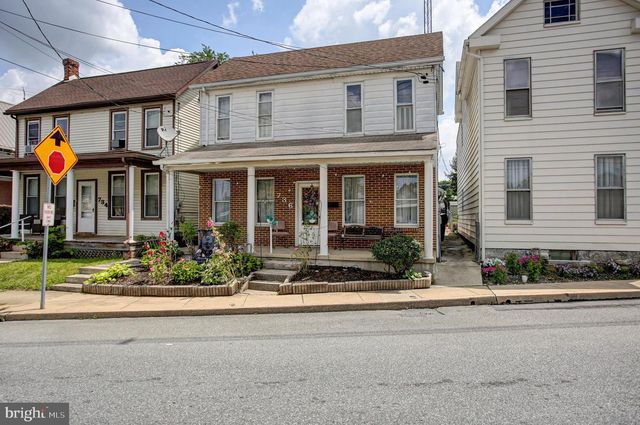 736 S SECOND STREET, Chambersburg, PA 17201