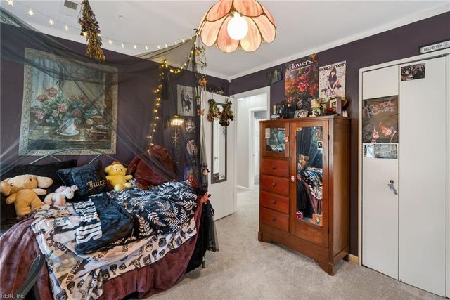 10083 Burkes Pond RD, Gloucester, VA 23061