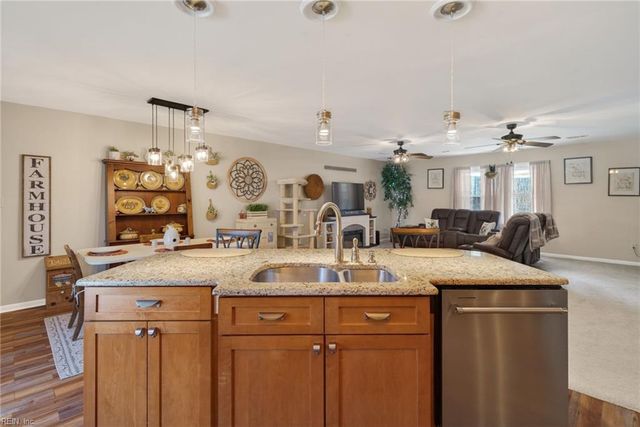 10083 Burkes Pond RD, Gloucester, VA 23061