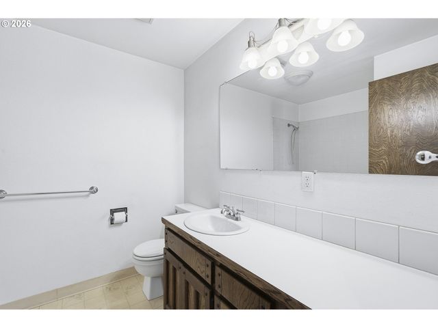 1611 17TH St, Oregon City, OR 97045