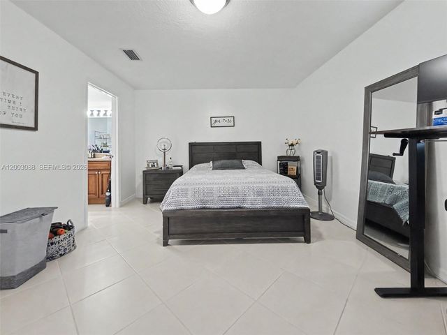 12702 SW 151st Ln, Miami, FL 33186