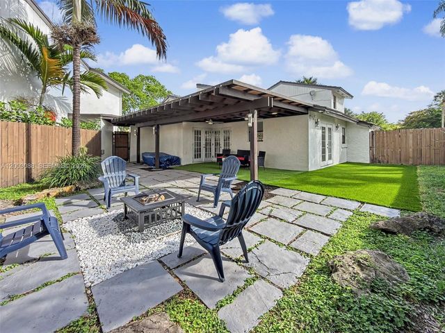 12702 SW 151st Ln, Miami, FL 33186