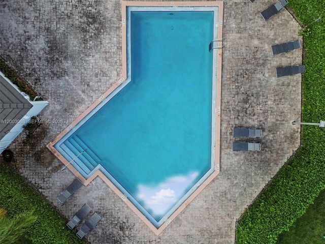 12702 SW 151st Ln, Miami, FL 33186