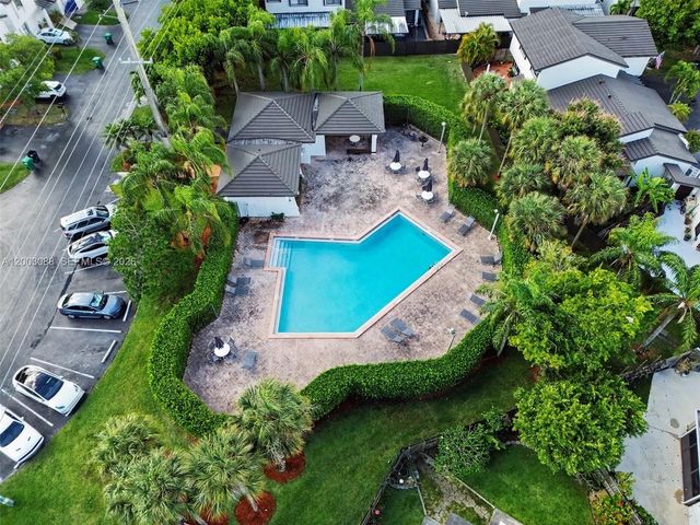 12702 SW 151st Ln, Miami, FL 33186