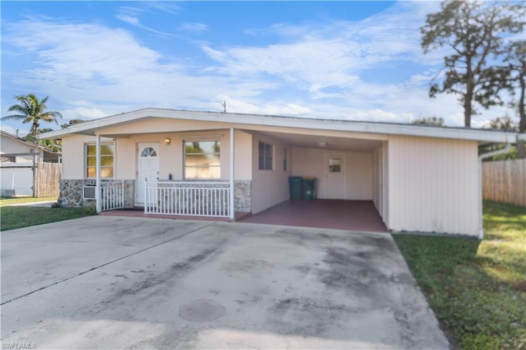4820 Barcelona CIR, NAPLES, FL 34112 — photo 2