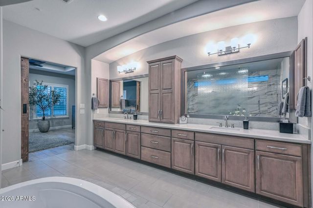 12484 W Tyler Trail, Peoria, AZ 85383