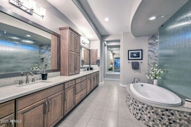 12484 W Tyler Trail, Peoria, AZ 85383