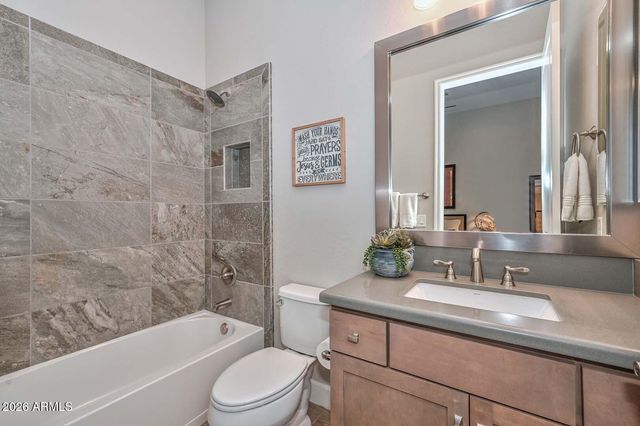 12484 W Tyler Trail, Peoria, AZ 85383