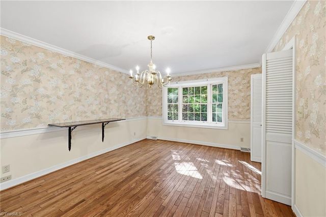3830 Ryan Way, Winston-salem, NC 27106