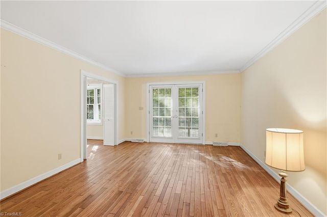 3830 Ryan Way, Winston-salem, NC 27106