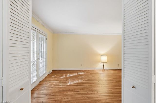 3830 Ryan Way, Winston-salem, NC 27106