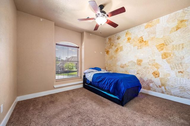 25207 Summer Chase Drive, Spring, TX 77389