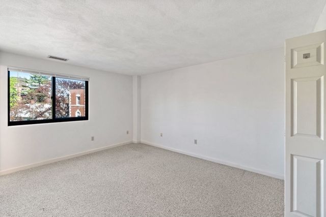 1600 Massachusetts Avenue 502, Cambridge, MA 02138