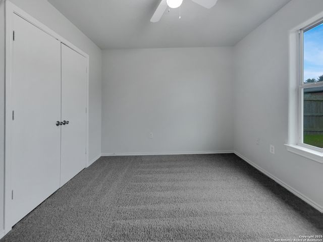 3420 Rob Roy, Seguin, TX 78155