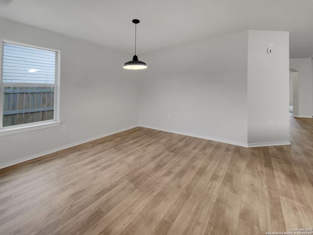 3420 Rob Roy, Seguin, TX 78155