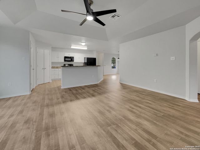 3420 Rob Roy, Seguin, TX 78155