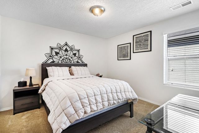 9216 Warm Stone Street NW, Albuquerque, NM 87114