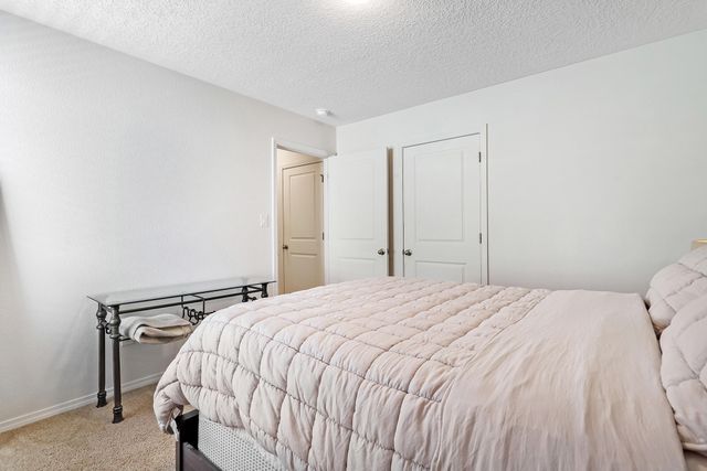 9216 Warm Stone Street NW, Albuquerque, NM 87114