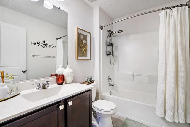 9216 Warm Stone Street NW, Albuquerque, NM 87114