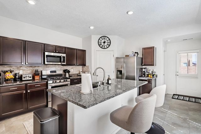 9216 Warm Stone Street NW, Albuquerque, NM 87114