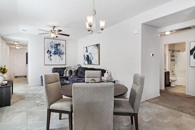 9216 Warm Stone Street NW, Albuquerque, NM 87114