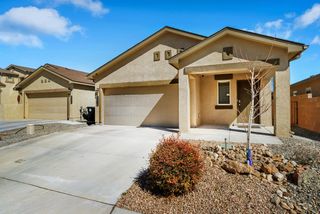 9216 Warm Stone Street NW, Albuquerque, NM 87114