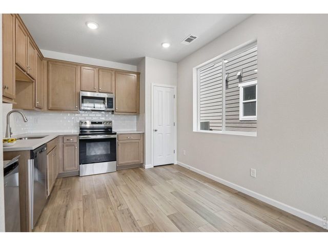 1494 Coral Pl, Longmont, CO 80504