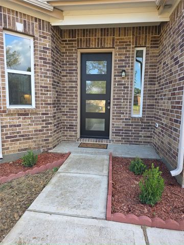 427 Vane Way, Crosby, TX 77532