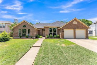 507 Aurora Drive, Euless, TX 76039