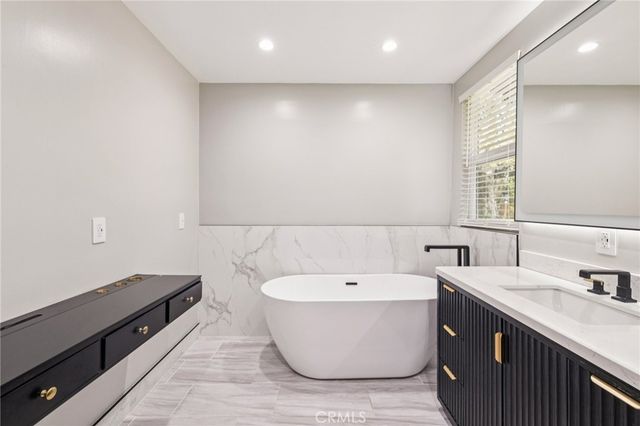 21317 Candice Pl, Chatsworth, CA 91311