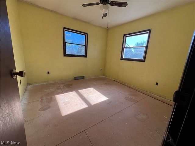 3965 Old Coopermill Road, Zanesville, OH 43701