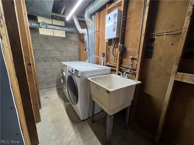 3965 Old Coopermill Road, Zanesville, OH 43701